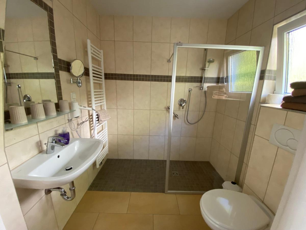 Ferienwohnungen Mittendrin Willingen  Exterior foto