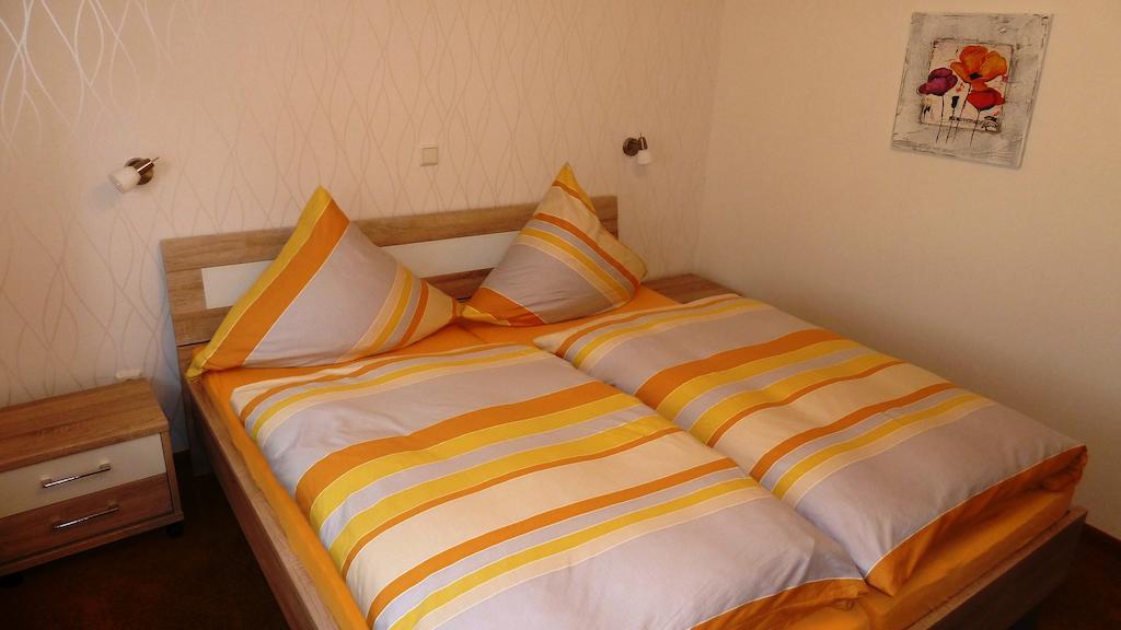 Ferienwohnungen Mittendrin Willingen  Habitación foto